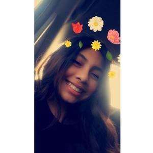 Meet your Posher, Clarissa